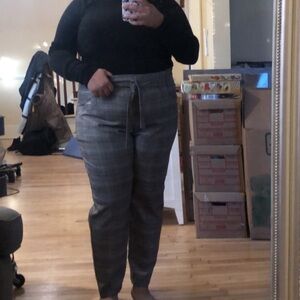 Reitmans Grey/Brown Classic Plaid Women's Pants - Paper bag waist